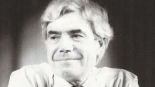 Black and white head shot of David Williams, general secretary of Cohse from 1984 to ap87.