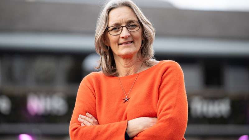 Portrait of Jacqueline Gordon, posing straight to the camera
